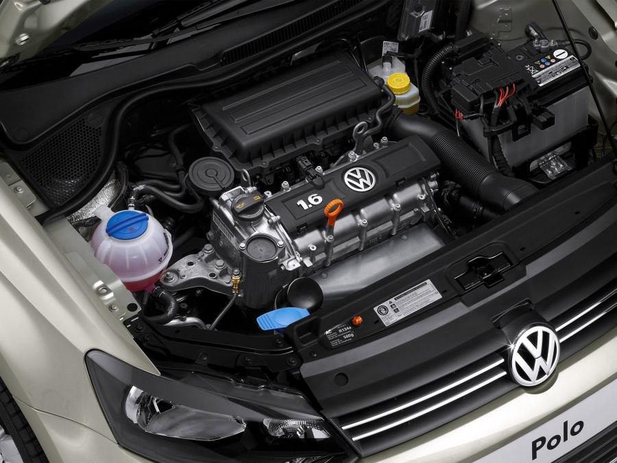  Volkswagen Polo Sedan 2010 года  (фото 50 из 123)
